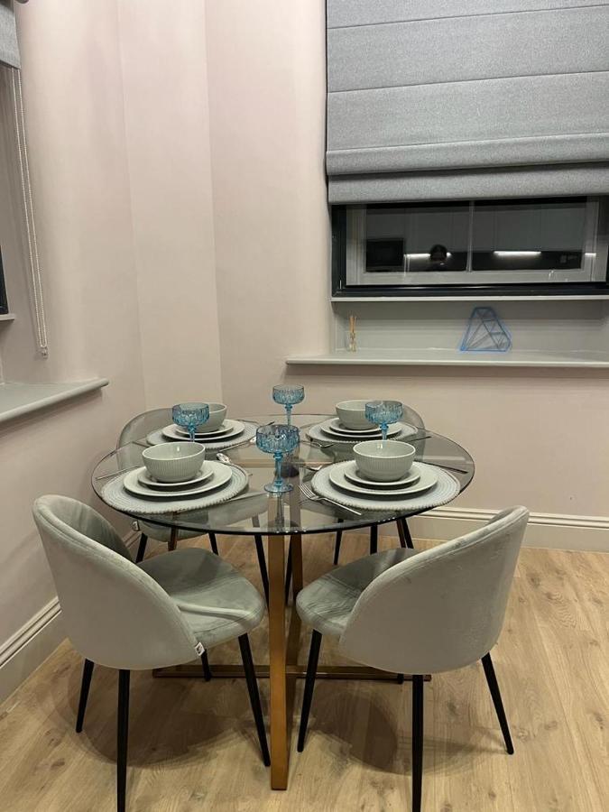 M1 City Centre 3 Bed 3 Bath Luxe Penthouse Manchester Exterior foto